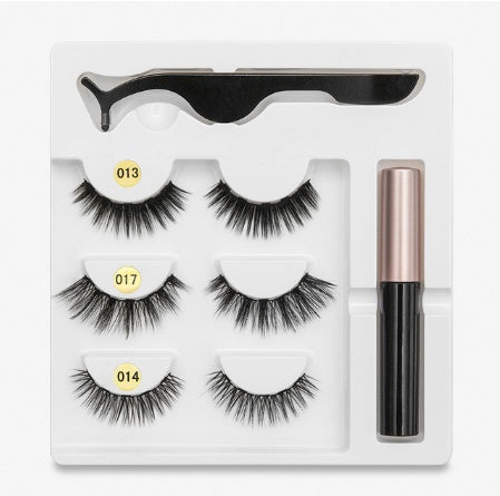 A Pair Of False Eyelashes With Magnets In Fashion — view 5