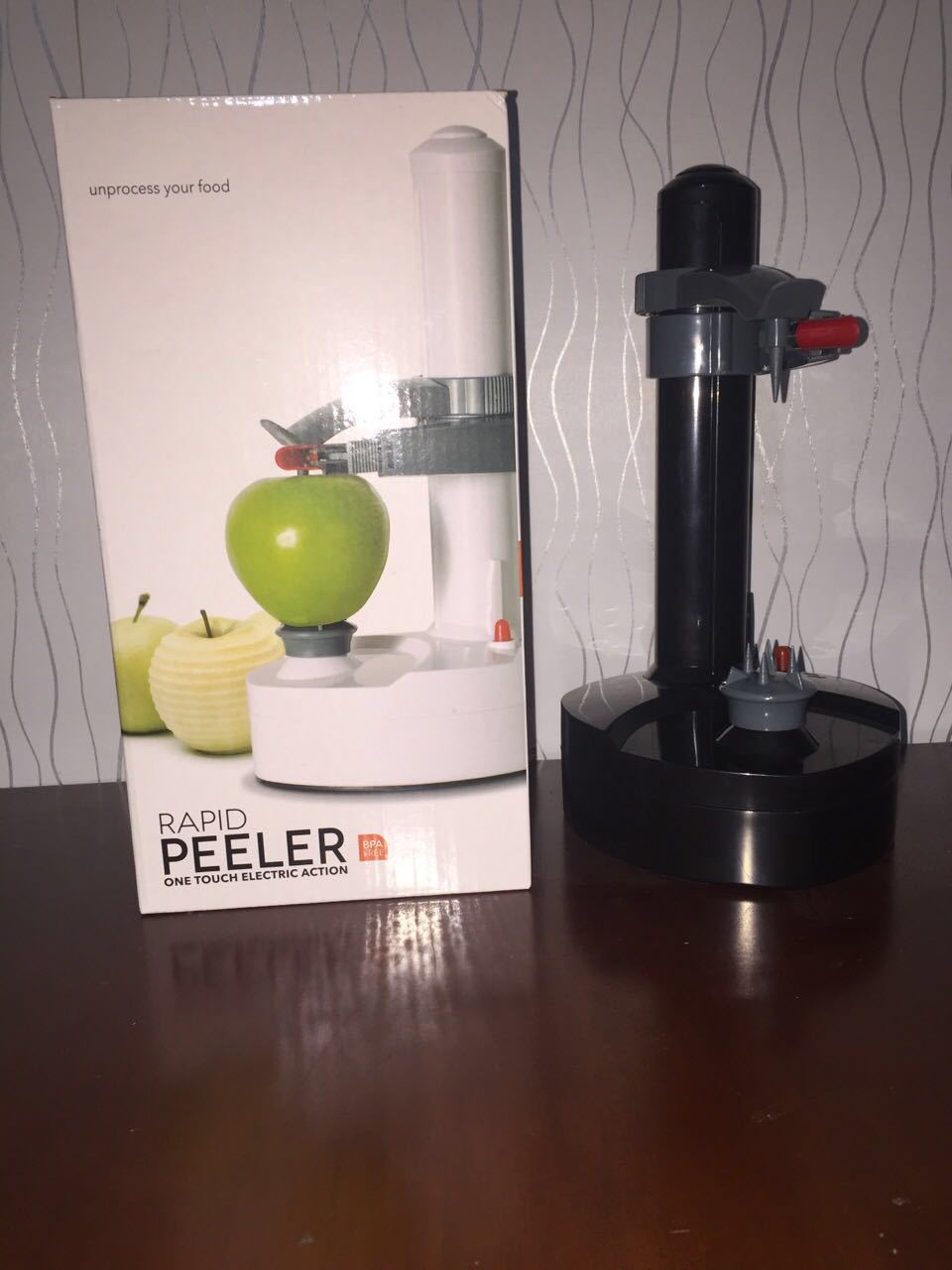 Electric rotary peeler with stainless blade and non-slip base — view 7
