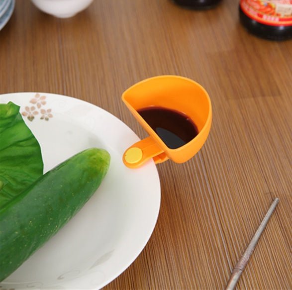 Clip-On Sauce Bowls — Mini Dipping Cups for Plates - A.L.M